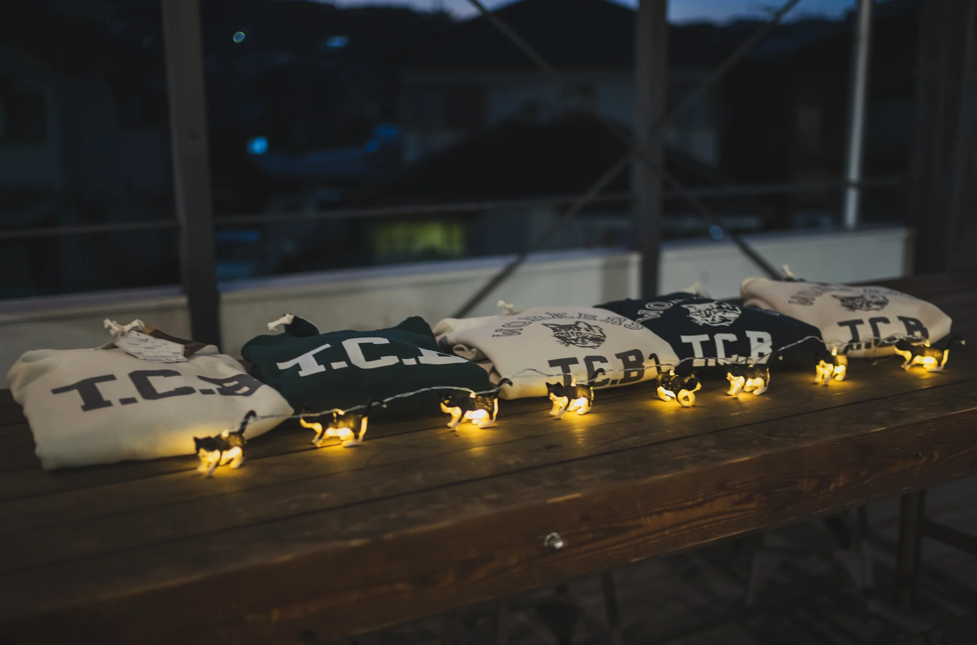 Workers & TCB. Added-on hoodie sweatshirt - Image 6